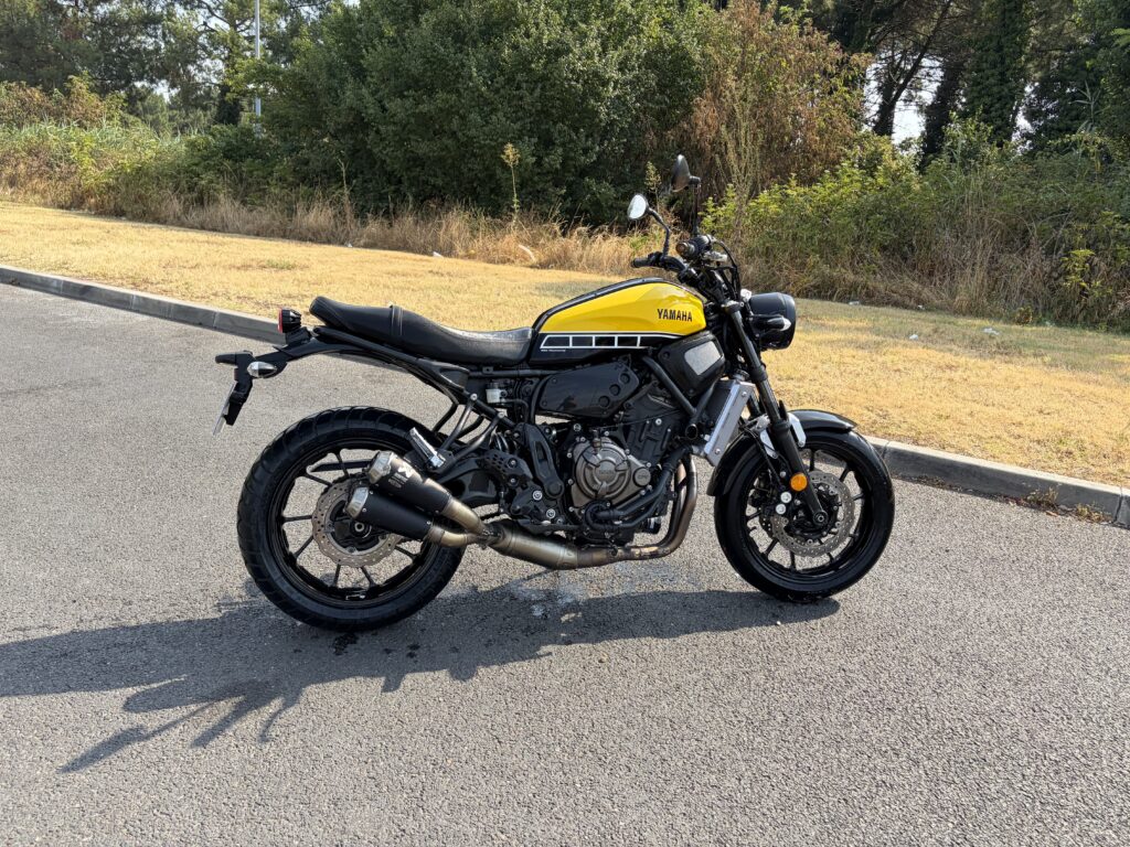 YAMAHA 700 XSR